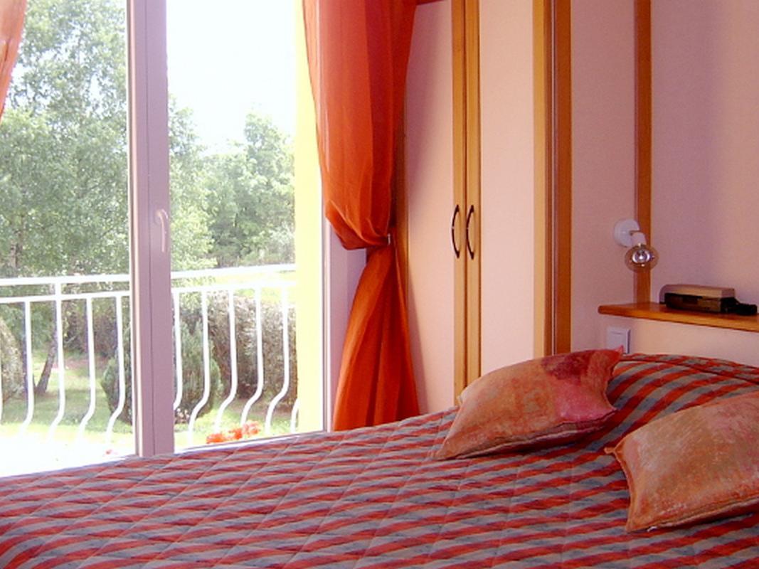 Hotel L'Oree Des Roches Saales Exterior photo